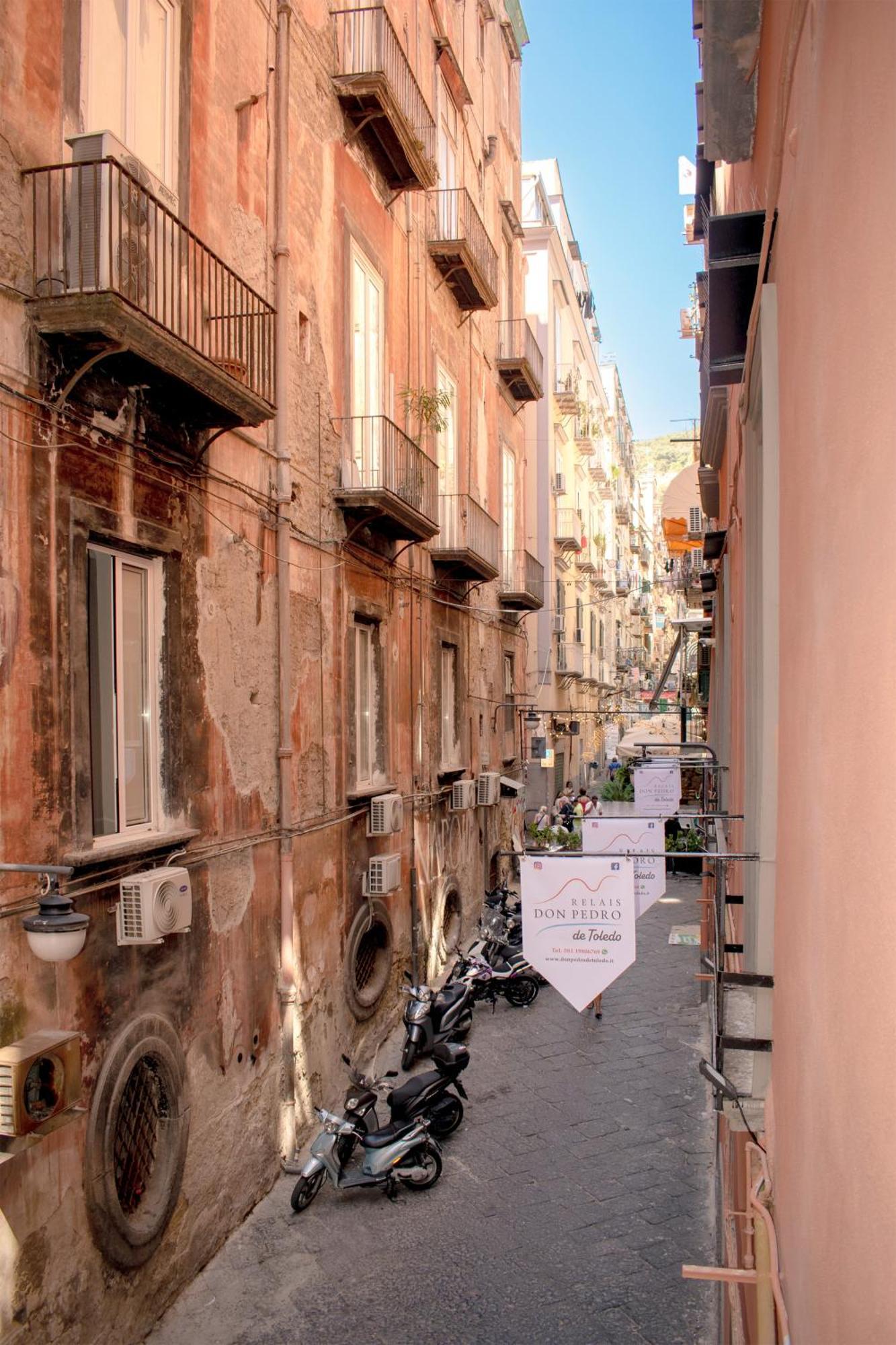 فندق Relais Don Pedro De Toledo نابولي المظهر الخارجي الصورة